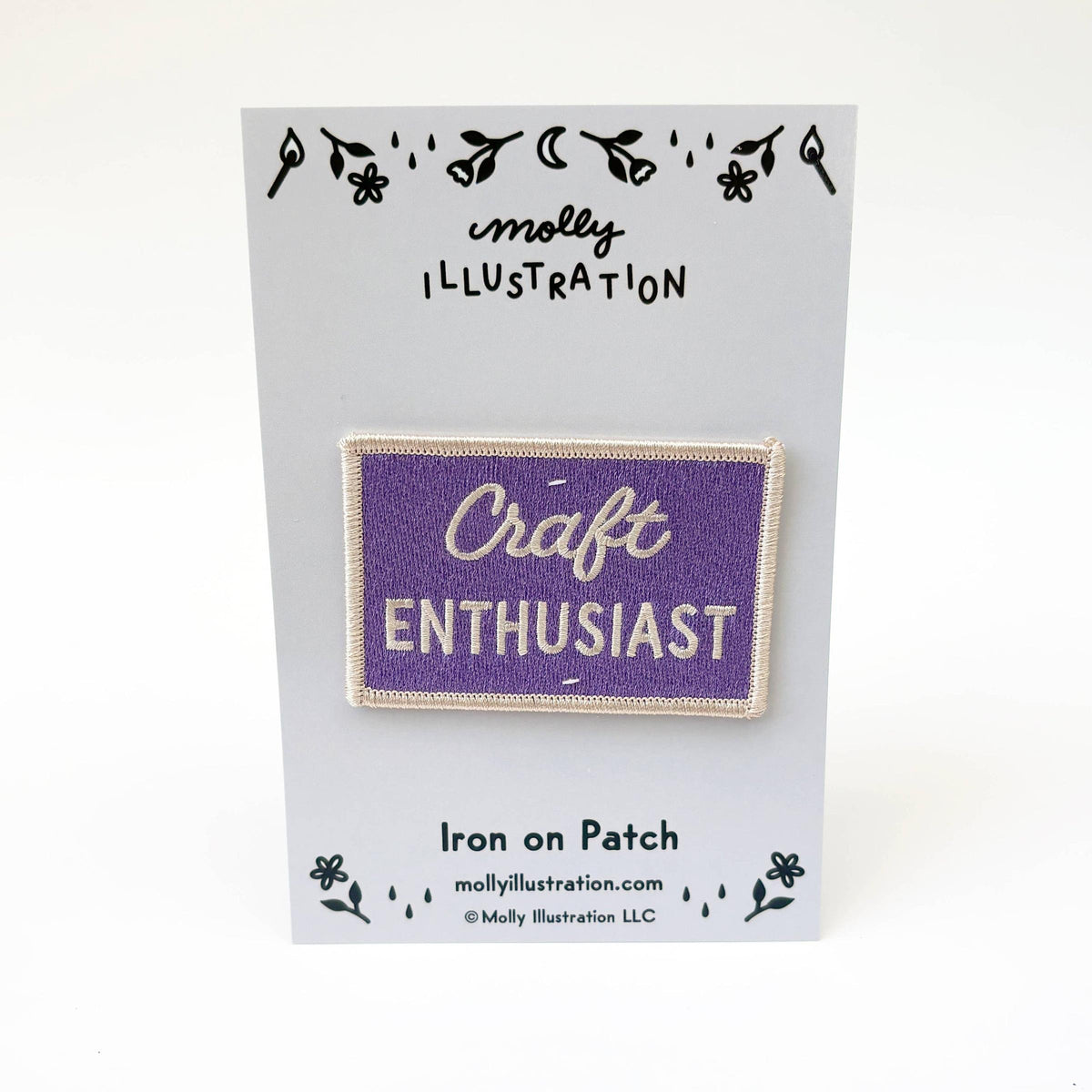 Molly Illustration-Craft Enthusiast Vintage Style Iron-On Patch-patches + pins-gather here online