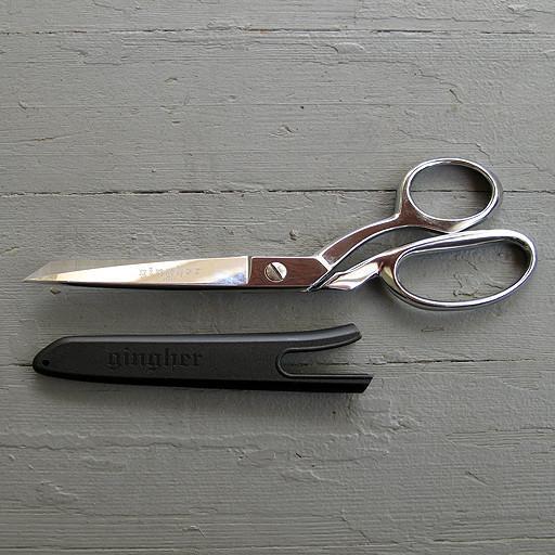 Gingher - 8" Bent Knife Edge Dressmaker's Shears - Default - gatherhereonline.sbs