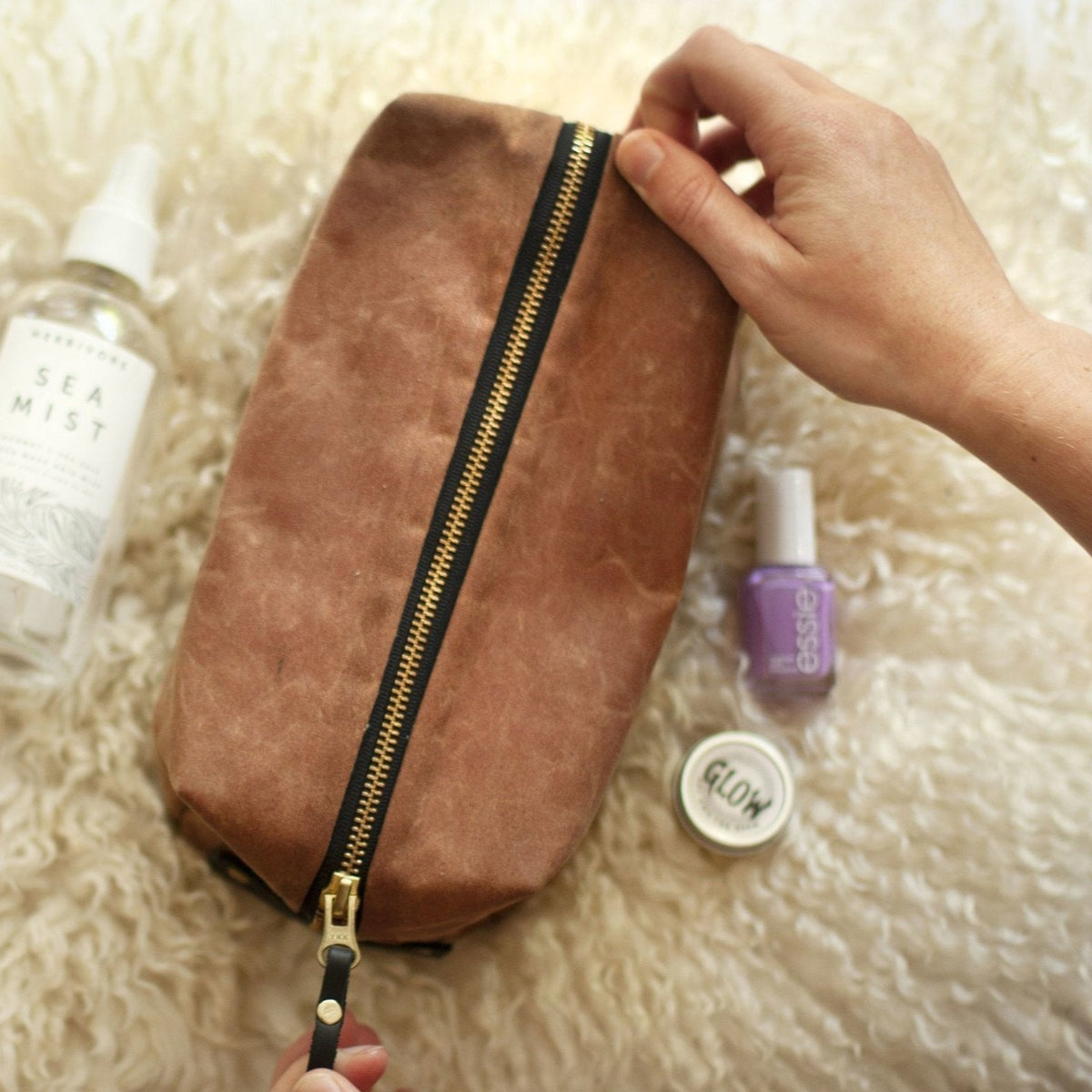 gather here classes - Waxed Canvas Dopp Kit - Default - gatherhereonline.sbs