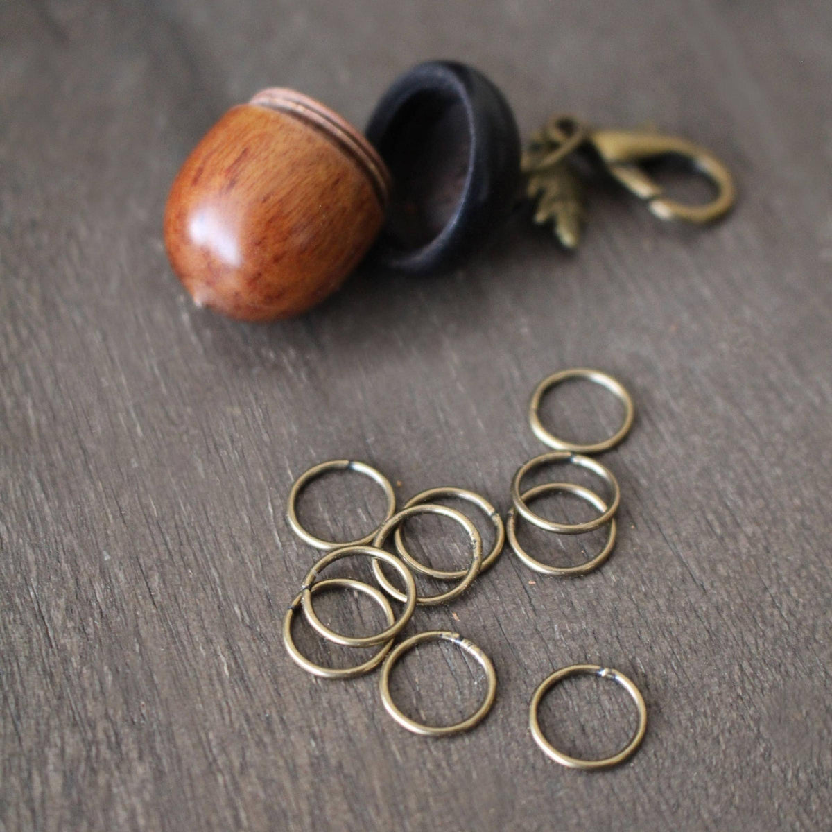 NNK Press-Little Acorn Stitch Marker Keeper-knitting notion-gather here online