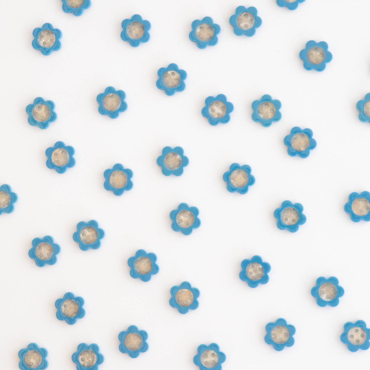 Sarah Hearts-Blue Daisy Small 5/8" Buttons-button-gather here online