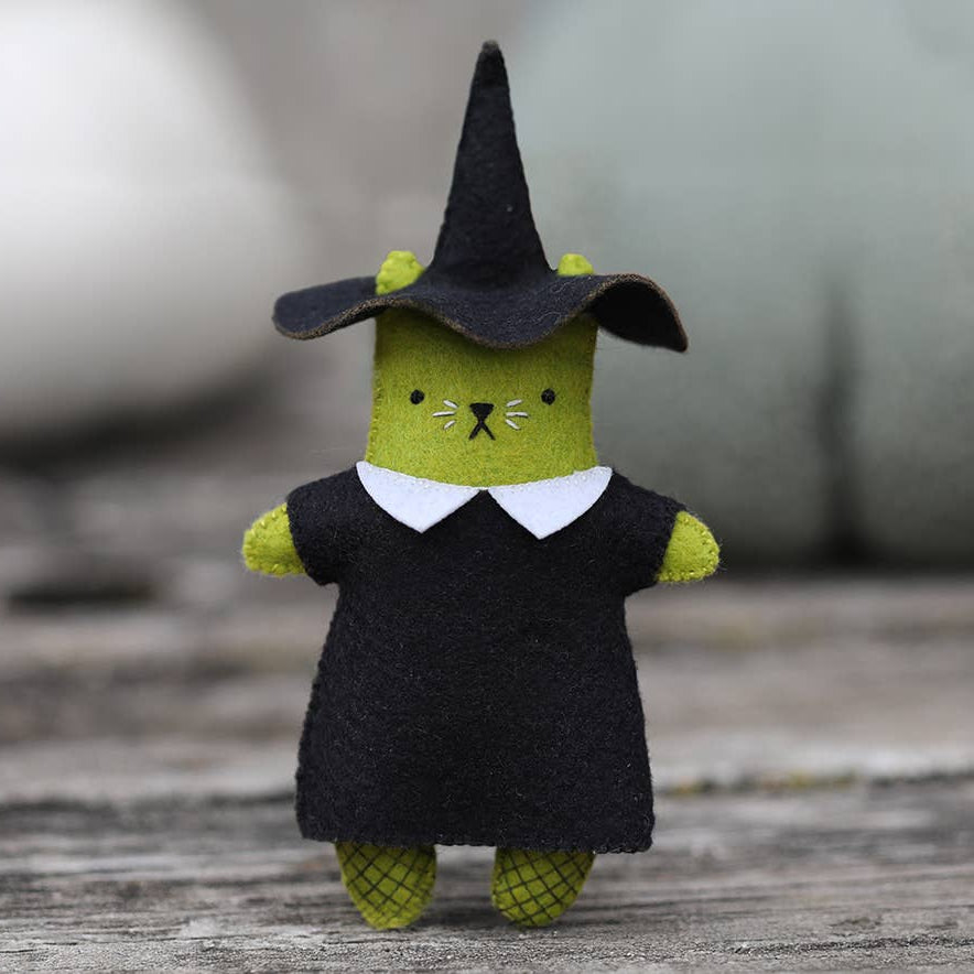 Kiriki Press-Witch Cat Felt Doll Kit-embroidery kit-gather here online