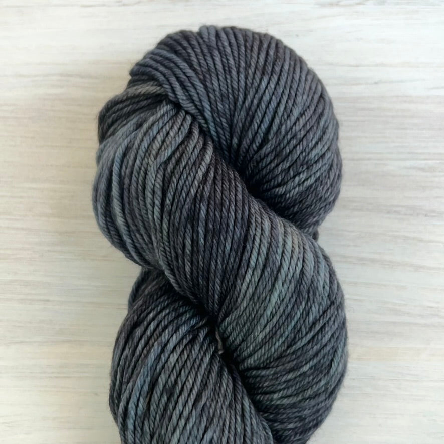 Malabrigo-Rios-yarn-847 Tormenta-gather here online