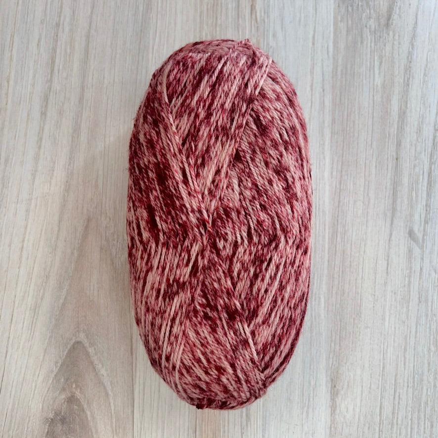 Retrosaria Rosa Pomar-Mondim-yarn-205 Red Mix-gather here online