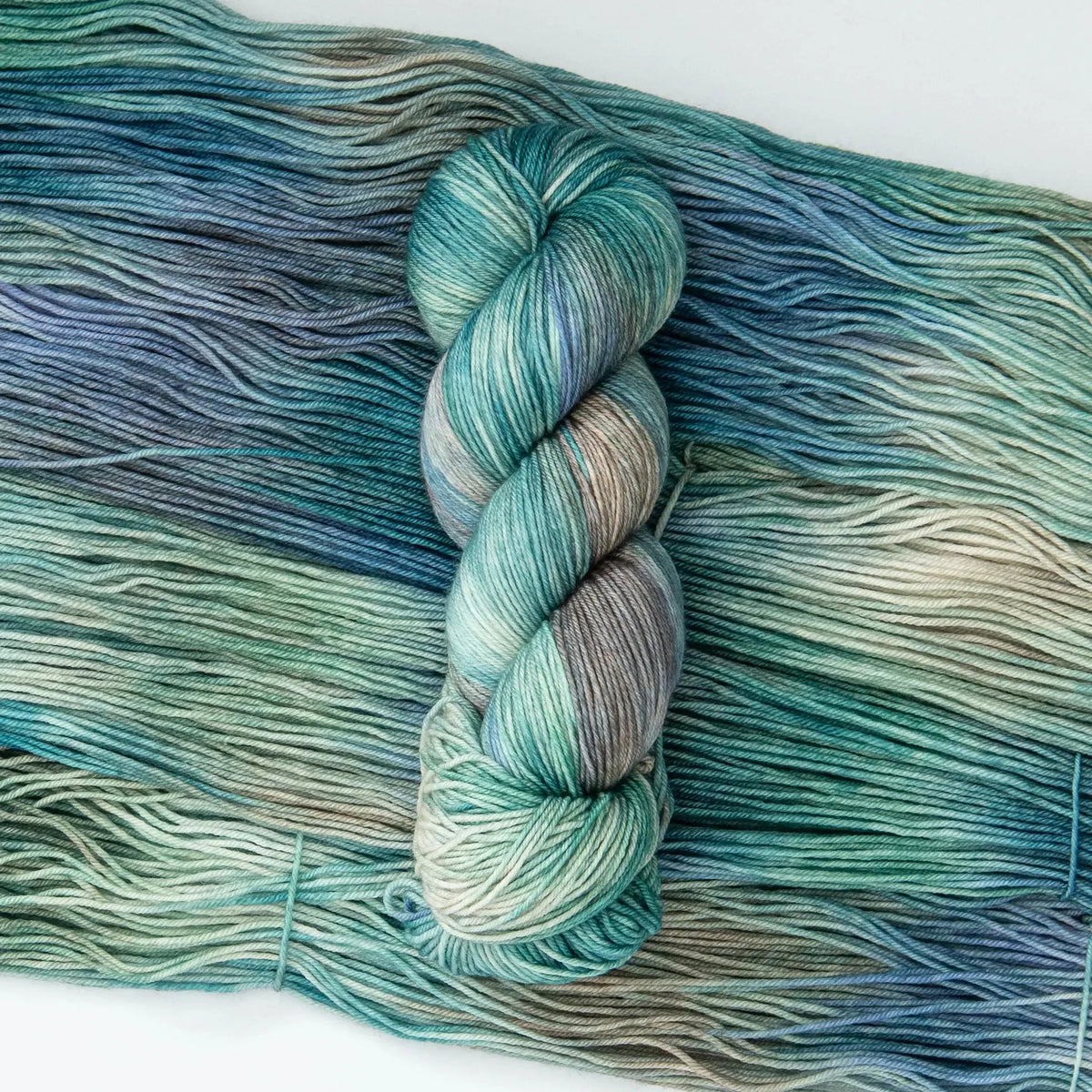 Wild Violet Fibers Merino Sock