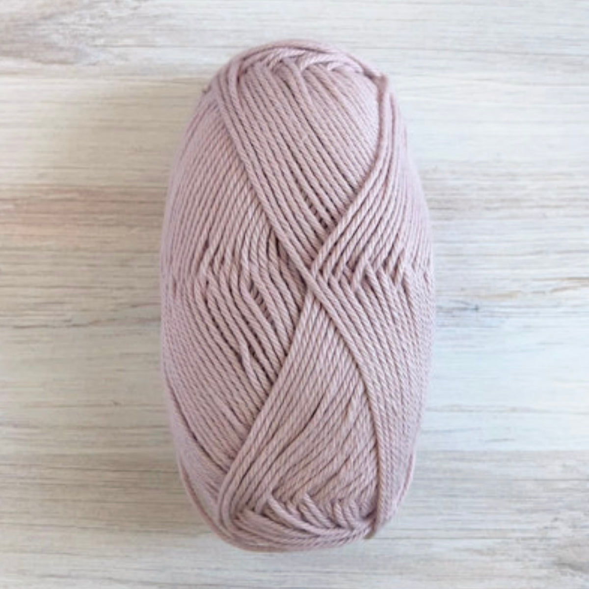 Kelbourne Woolens-Skipper-yarn-697 Dogwood-gather here online
