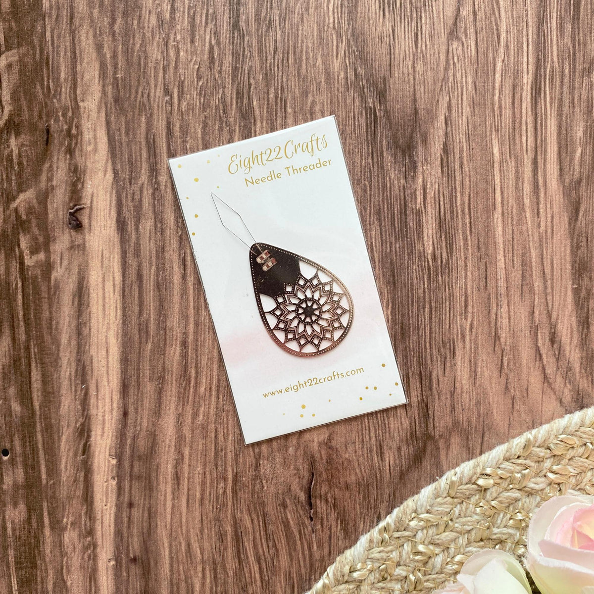 Eight22Crafts-Rose Gold Needle Threader-embroidery notion-gather here online