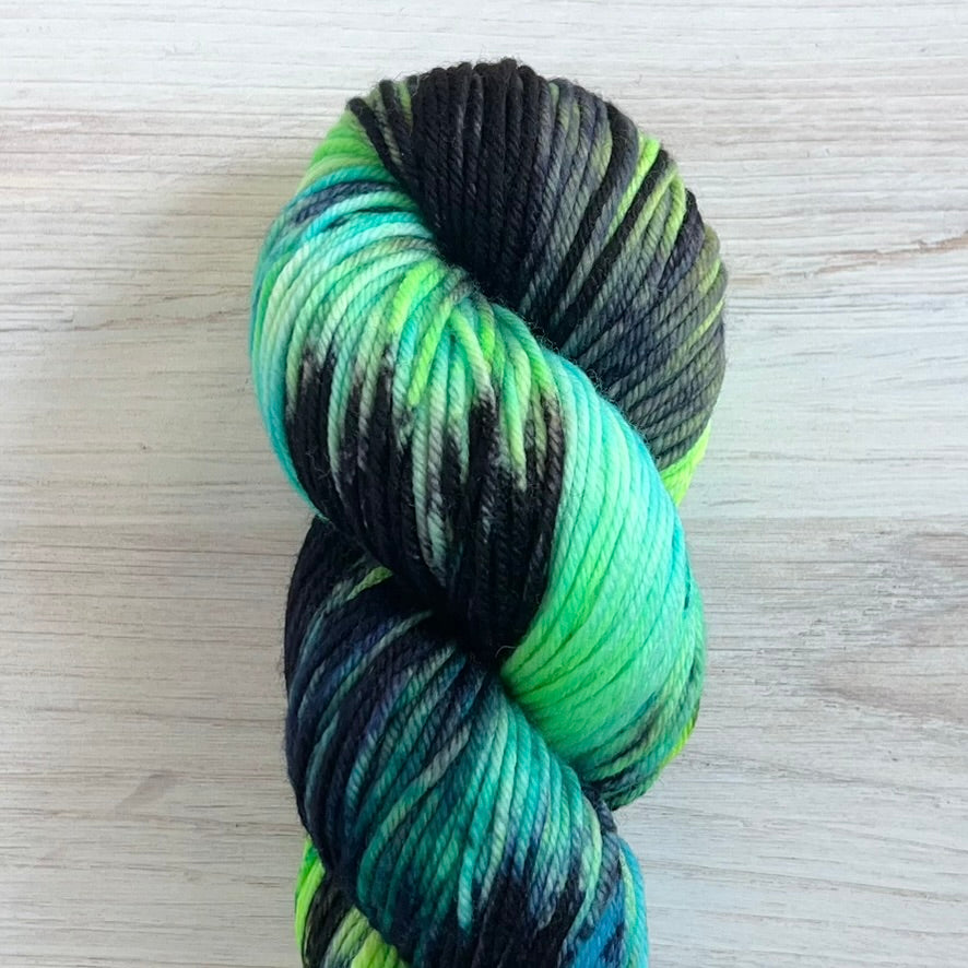 Melani's Stache-Basic DK-yarn-Aurora Borealis-gather here online