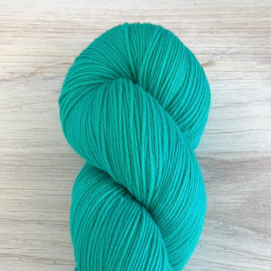Fiber MacGyver-Shaniko Fingering-yarn-Breezy-gather here online