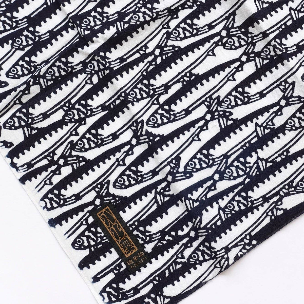 Curious Corners-Izumimomen Tenugui - Sardine-accessory-gather here online