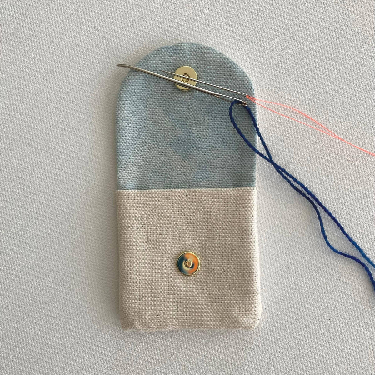 Sundew Sewing Co-Charm Pouch - Blue-craft organizer-gather here online