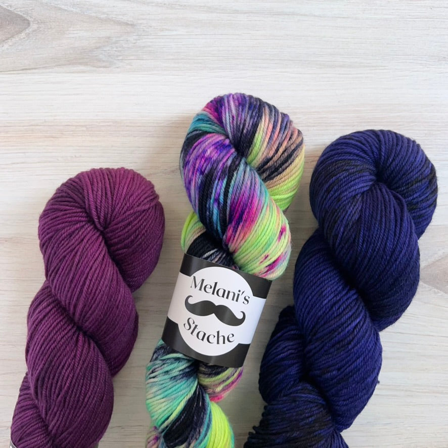 Melani's Stache-Basic DK-yarn-gather here online