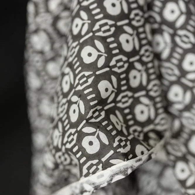 Merchant & Mills-Moonflower Block Print Indian Cotton-fabric-gather here online