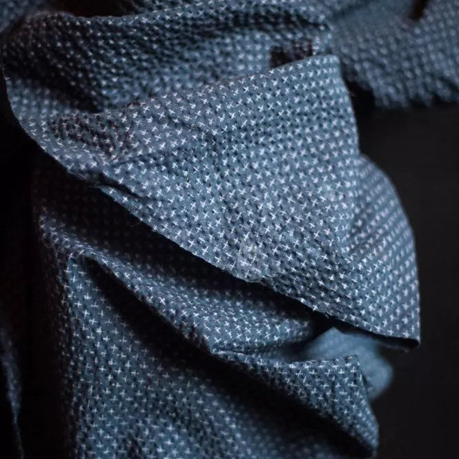Merchant & Mills-Tottorri Cross Navy - Seersucker-fabric-gather here online