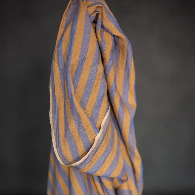 Merchant & Mills-Honey Plum Laundered Linen-fabric-gather here online