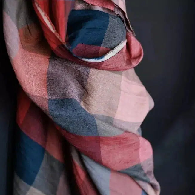 Merchant & Mills-Painterly Rouge Laundered Linen-fabric-gather here online
