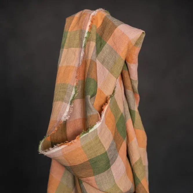 Merchant & Mills-Sea Holly Laundered Linen-fabric-gather here online