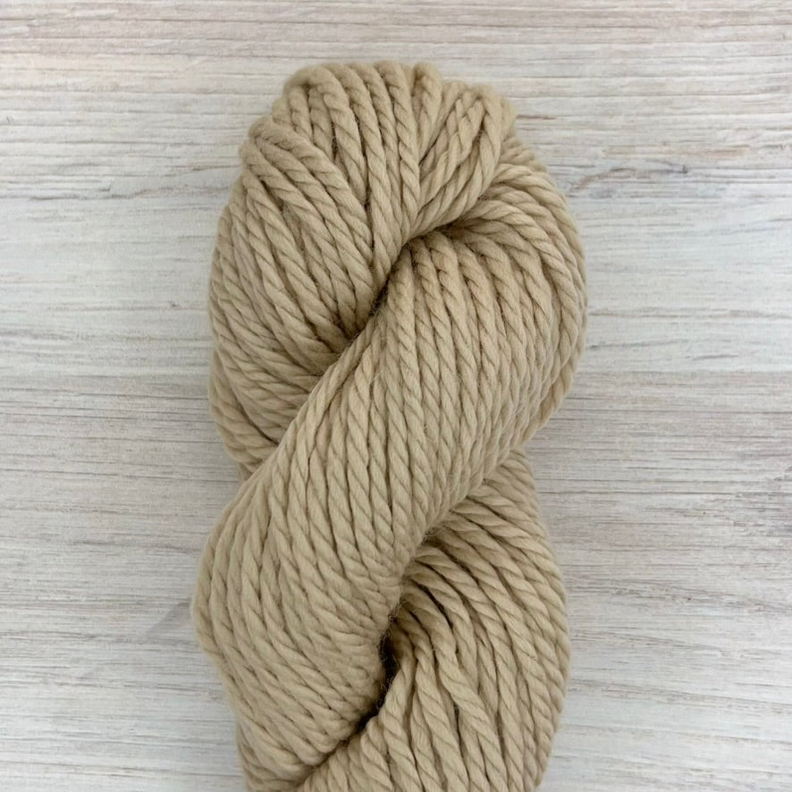 Ikigai Fiber-Chibi Paka Chunky - Skein-yarn-Oatmeal-gather here online