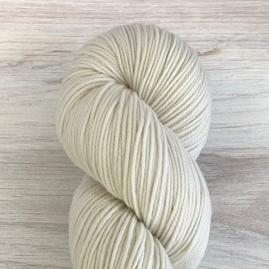 Fiber MacGyver-Shaniko Sport-yarn-Pearl-gather here online