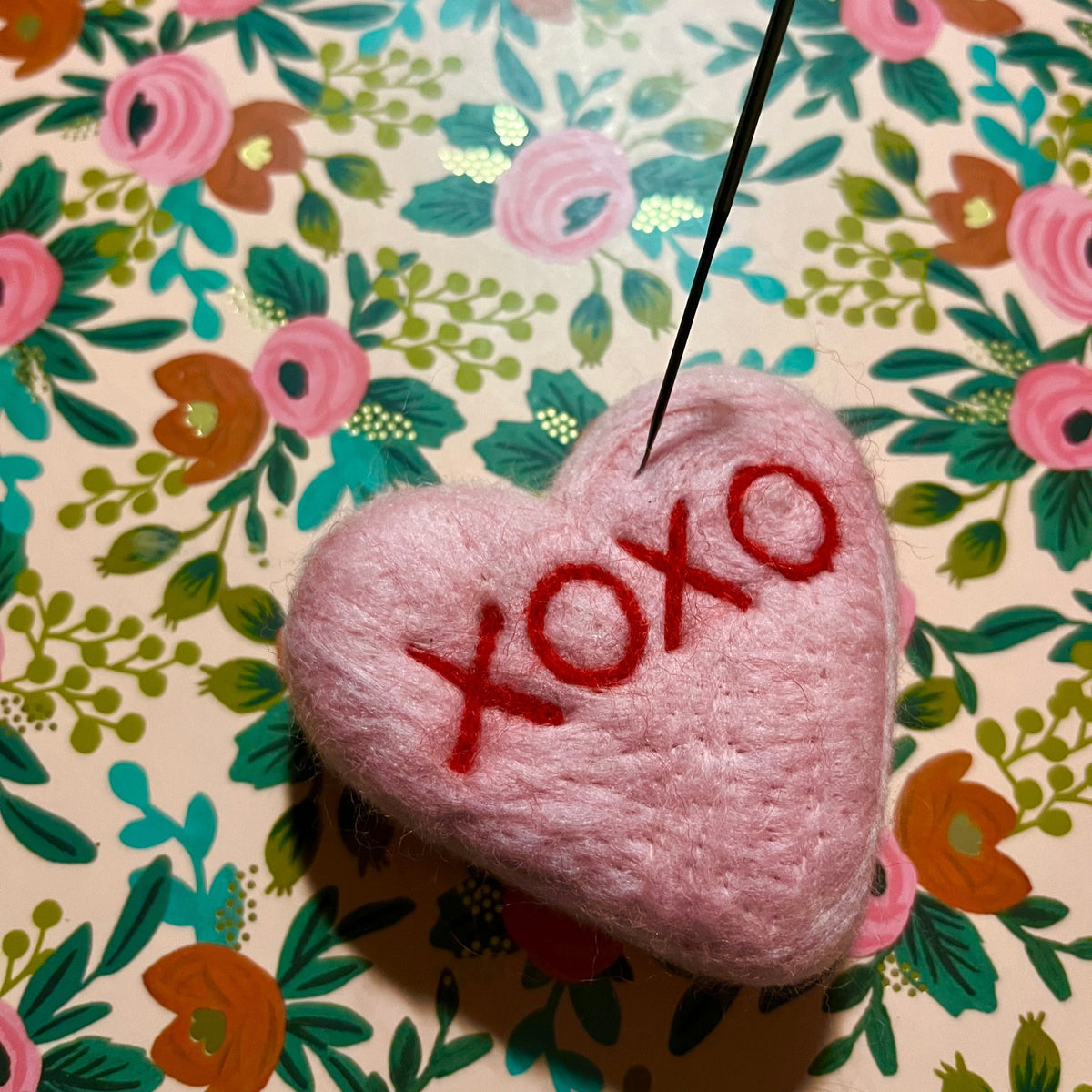 gather here classes-Needle Felted Conversation Hearts-class-gather here online
