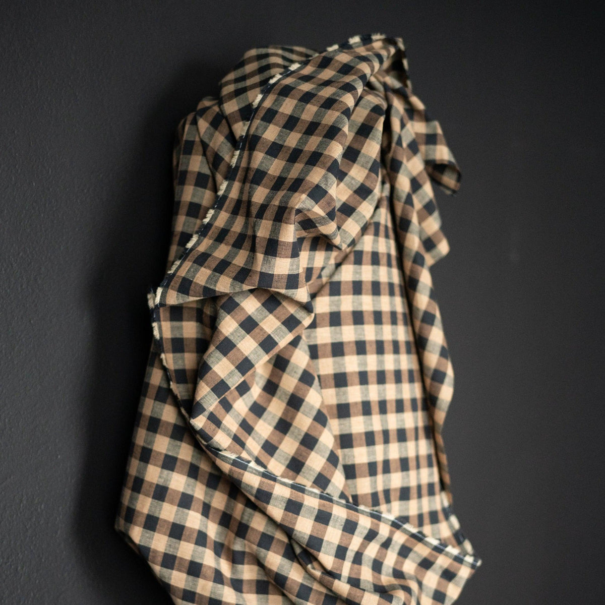 Merchant & Mills-Irish Coffee Cotton/Linen-fabric-gather here online