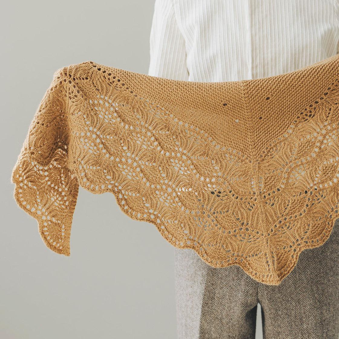 amirisu-Nomad Knits - A Collection with Nomadnoos-book-gather here online
