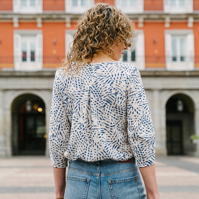 Liesl + Co-Geneva V-Neck Blouse Pattern - PDF DOWNLOAD-sewing pattern-gather here online