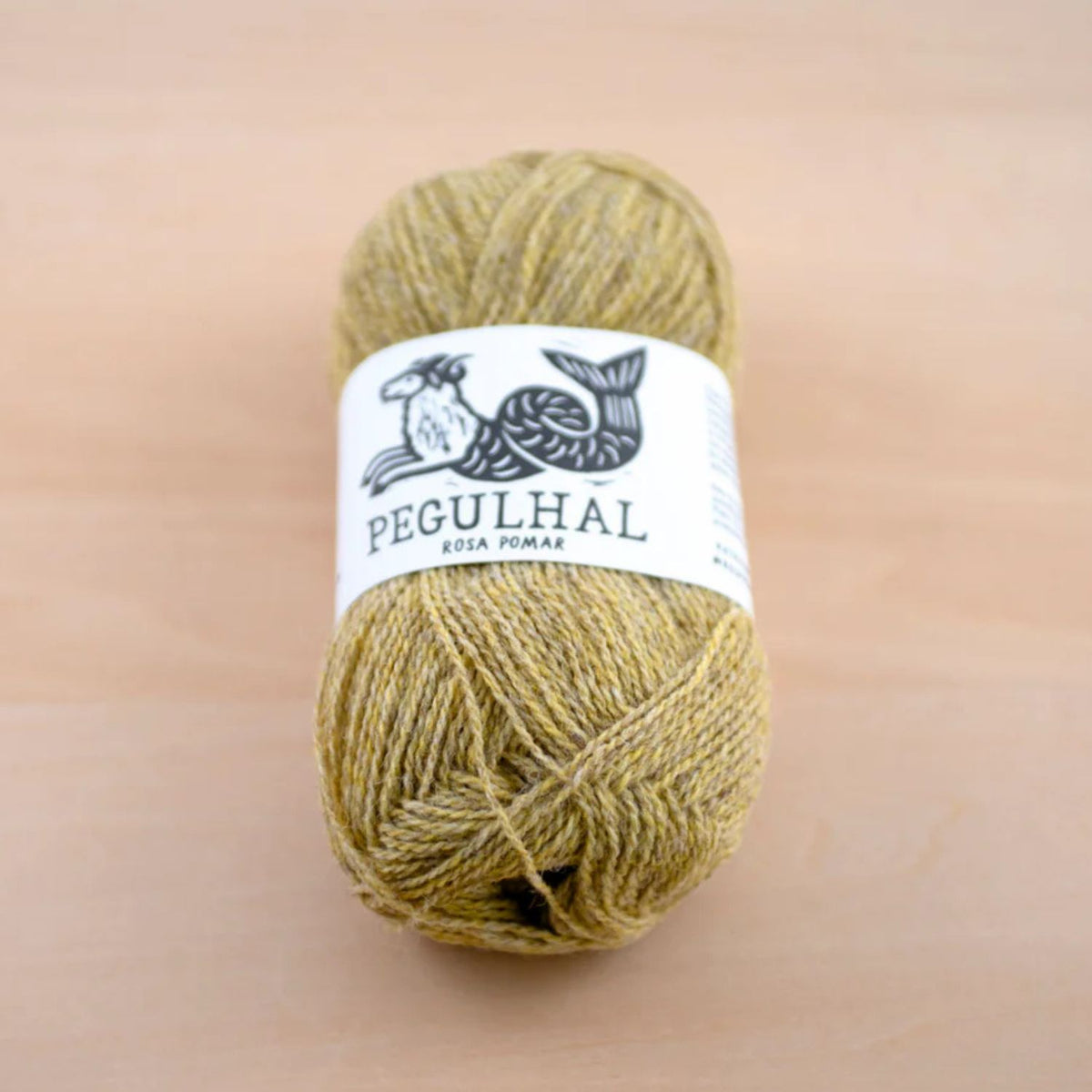 Retrosaria Rosa Pomar-Pegulhal-yarn-14 Golden Yellow-gather here online