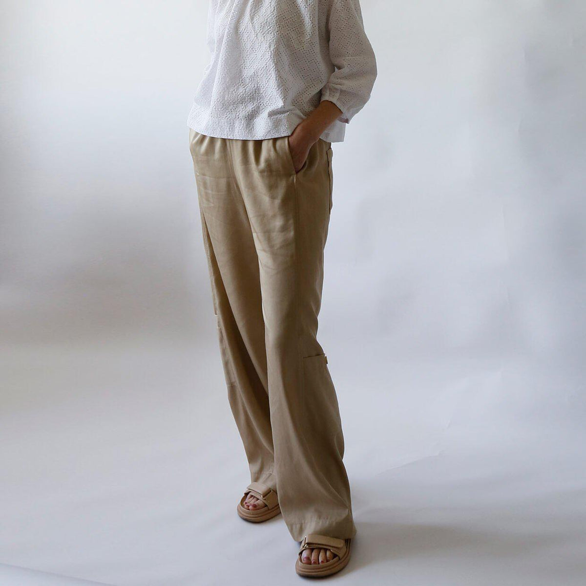 The Maker's Atelier-The Utility Pant & Skirt Pattern - PDF DOWNLOAD-sewing pattern-gather here online