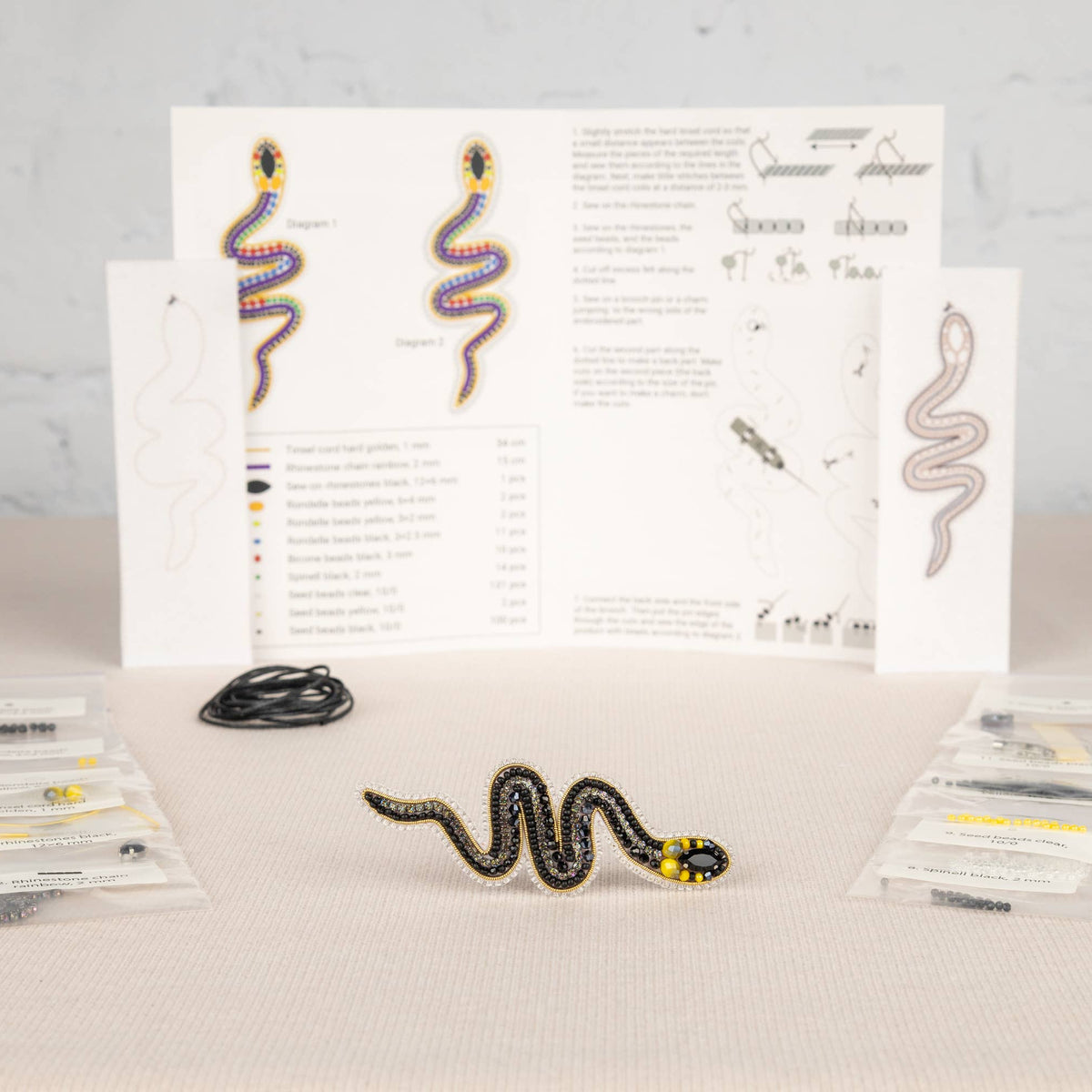 CraftShopOnline-Bead Embroidery Kit: Grass Snake Brooch DIY Craft Set-craft kit-gather here online