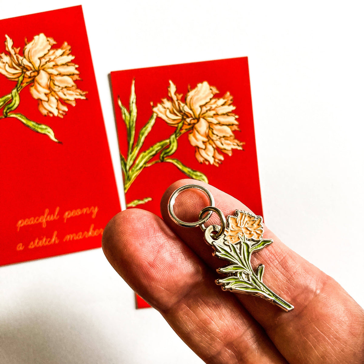 Firefly Notes-Peony Round Stitch Marker-knitting notion-gather here online