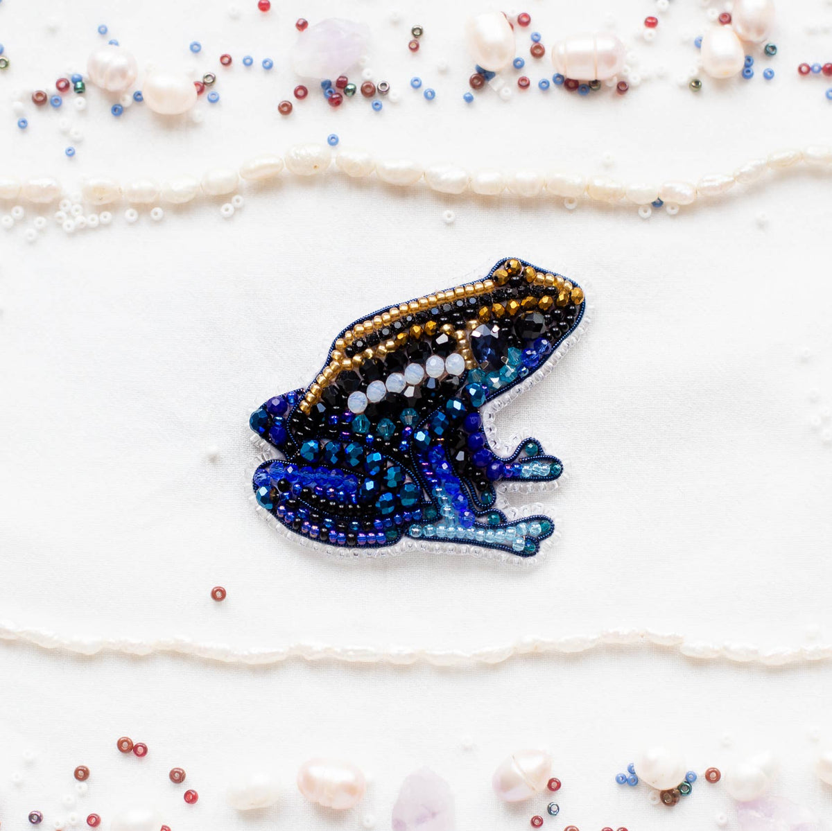 CraftShopOnline-Bead Embroidery Kit: DIY Seed Bead Frog Brooch-craft kit-gather here online
