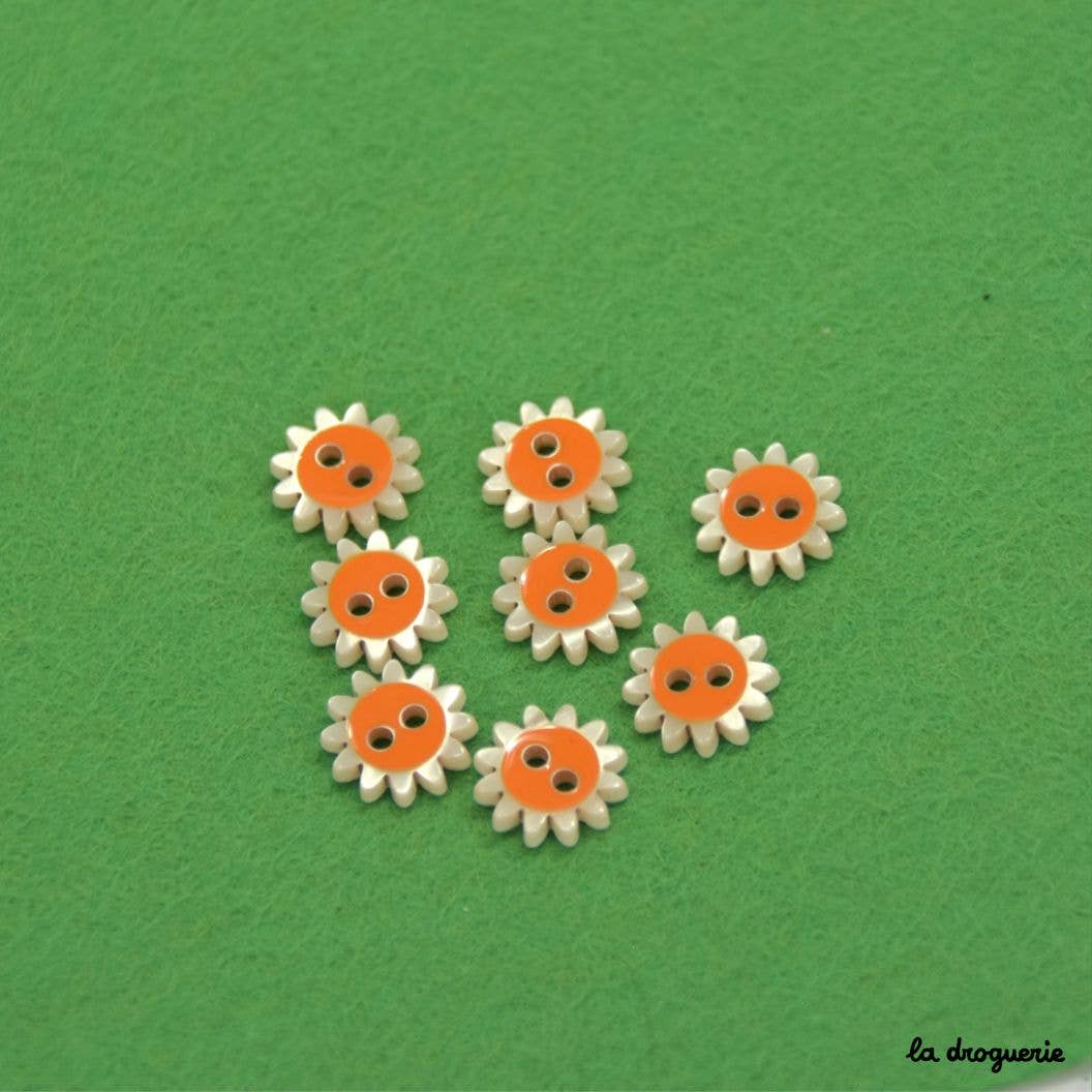 LA DROGUERIE-Orange Happy Daisy Button - 12 mm-button-gather here online