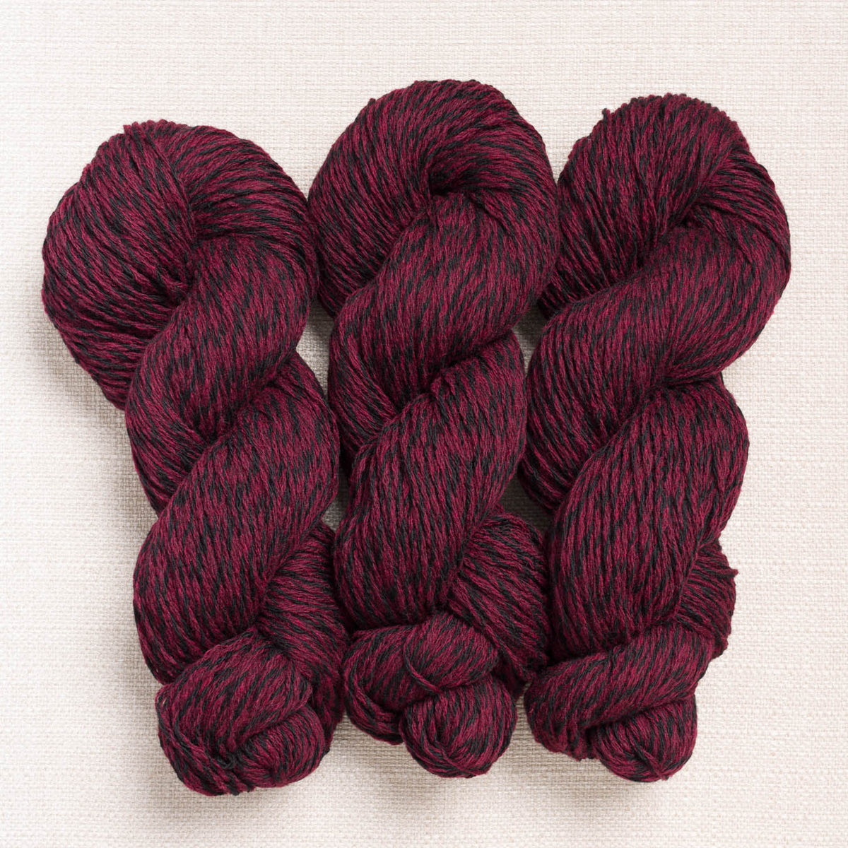 Vobelle-Vobelle Merino DK-yarn-Gothic Rose-gather here online