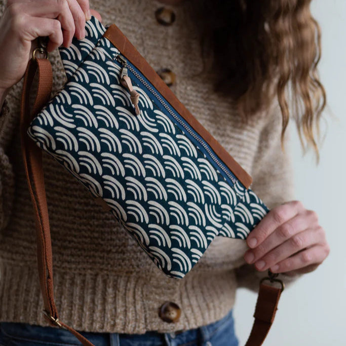 Noodlehead-Haralson Belt Bag Pattern-sewing pattern-gather here online