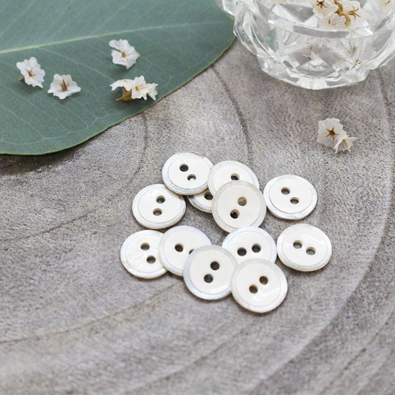 Atelier Brunette - 10mm Halo Button (each) - 01 Off White - gatherhereonline.sbs