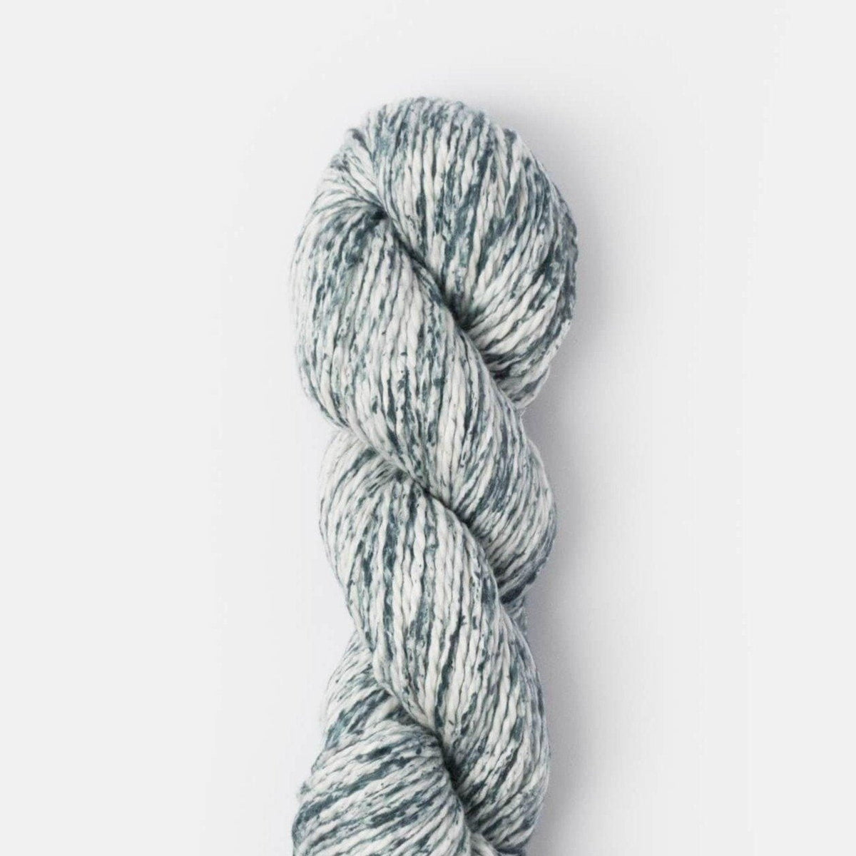 Blue Sky - Printed Organic Worsted Cotton - 2202 Mayflower - gatherhereonline.sbs