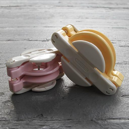 Clover - Pom Pom Maker - Small - Default - gatherhereonline.sbs