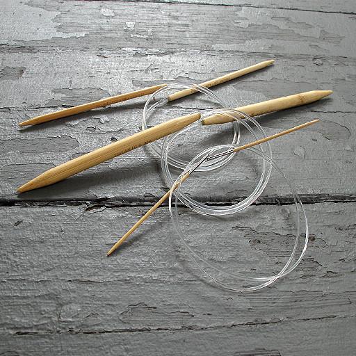 Clover - Takumi 29" Circular Bamboo Knitting Needles - US0 / 2mm - gatherhereonline.sbs