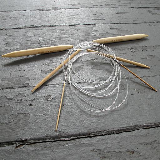 Clover - Takumi 36" Circular Bamboo Knitting Needles - US13 / 9mm - gatherhereonline.sbs