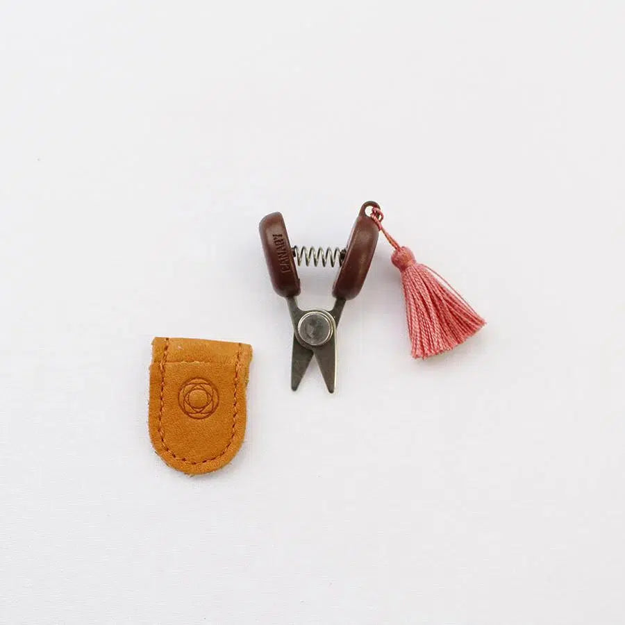 Cohana-Seki Mini Scissors-scissors + snips-Pink-gather here online