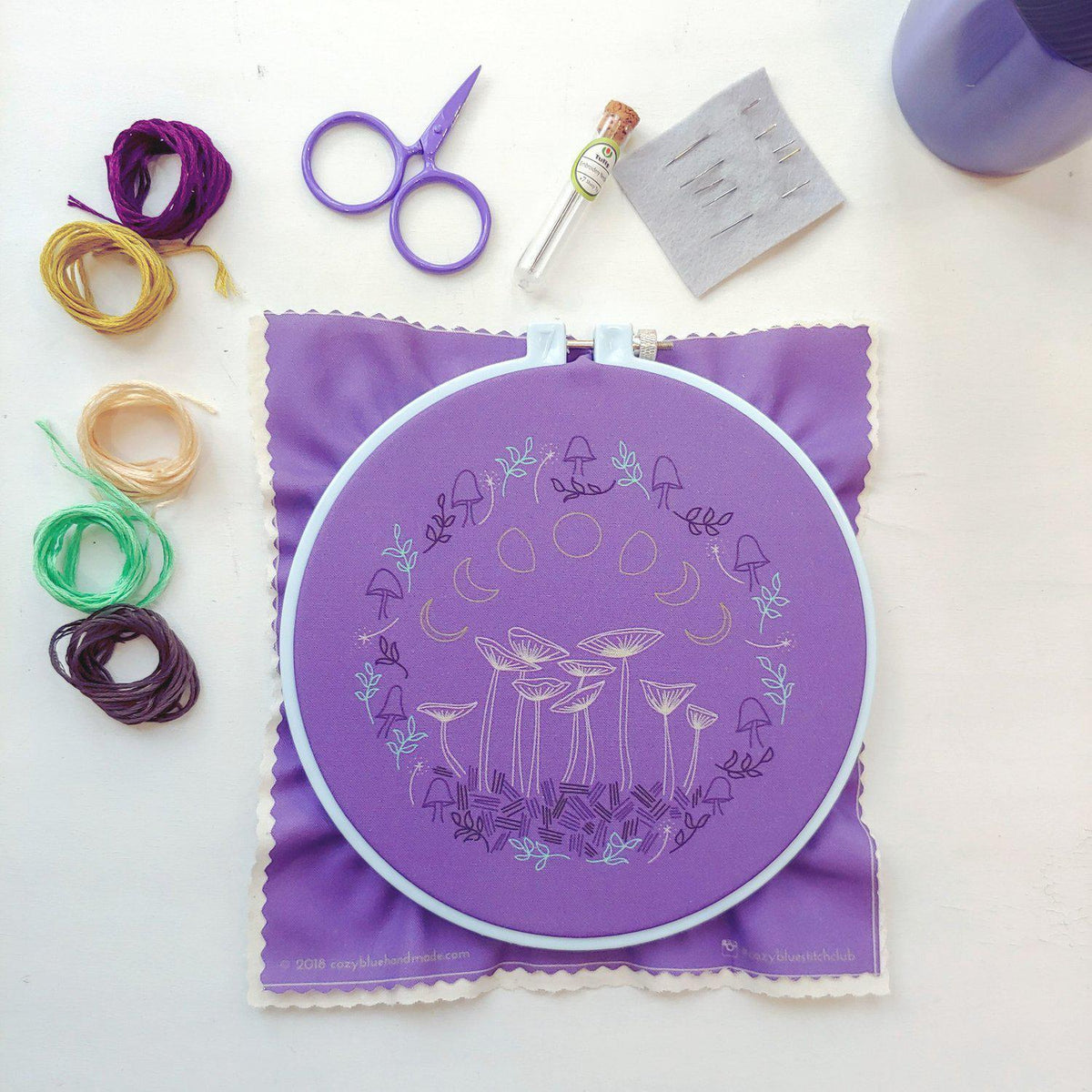 CozyBlue - Fairy Ring embroidery kit - Default - gatherhereonline.sbs