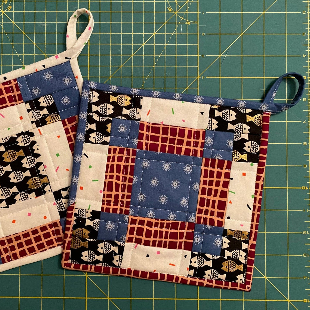 gather here classes-Double Disappearing Nine Patch Potholder-class-gather here online