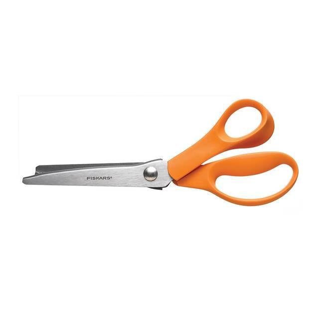 FISKAR - 9" Pinking Shears - - gatherhereonline.sbs