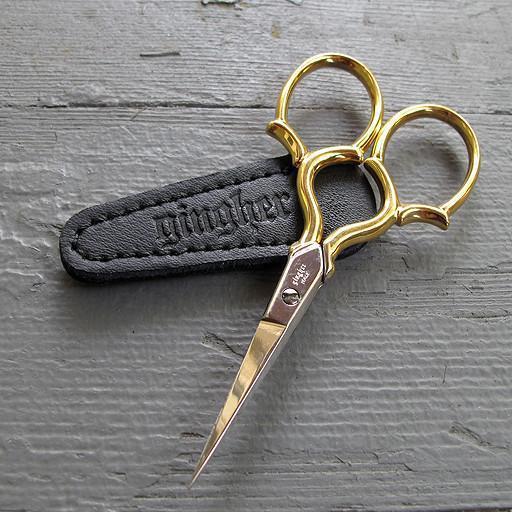 Gingher - 3.5" Epaulette Embroidery Scissors - Default - gatherhereonline.sbs