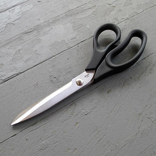 Gingher - 9" Lightweight Bent Trimmers - Default - gatherhereonline.sbs