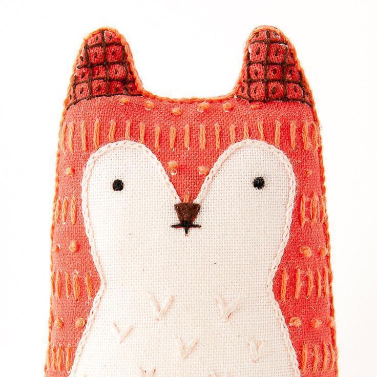 Kiriki Press - Fox DIY Embroidery Kit - Default - gatherhereonline.sbs