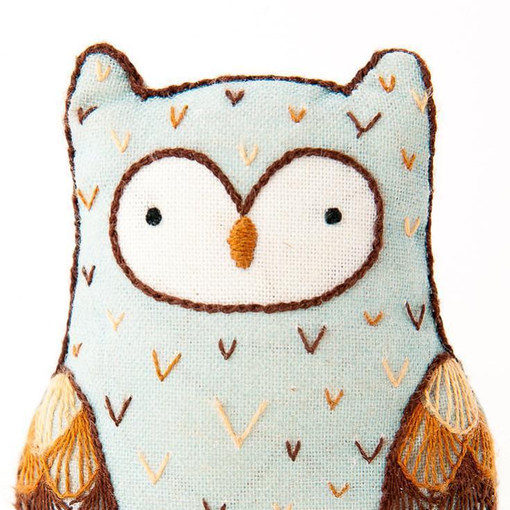 Kiriki Press - Horned Owl DIY Embroidery Kit - Default - gatherhereonline.sbs