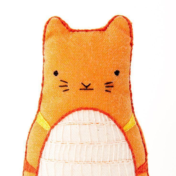 Kiriki Press - Tabby Cat DIY Embroidery Kit - Default - gatherhereonline.sbs