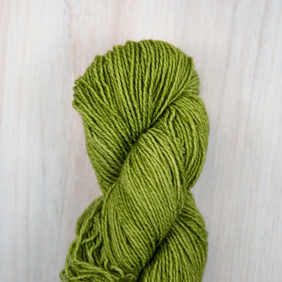 Malabrigo - Dos Tierras - 037 Lettuce - gatherhereonline.sbs